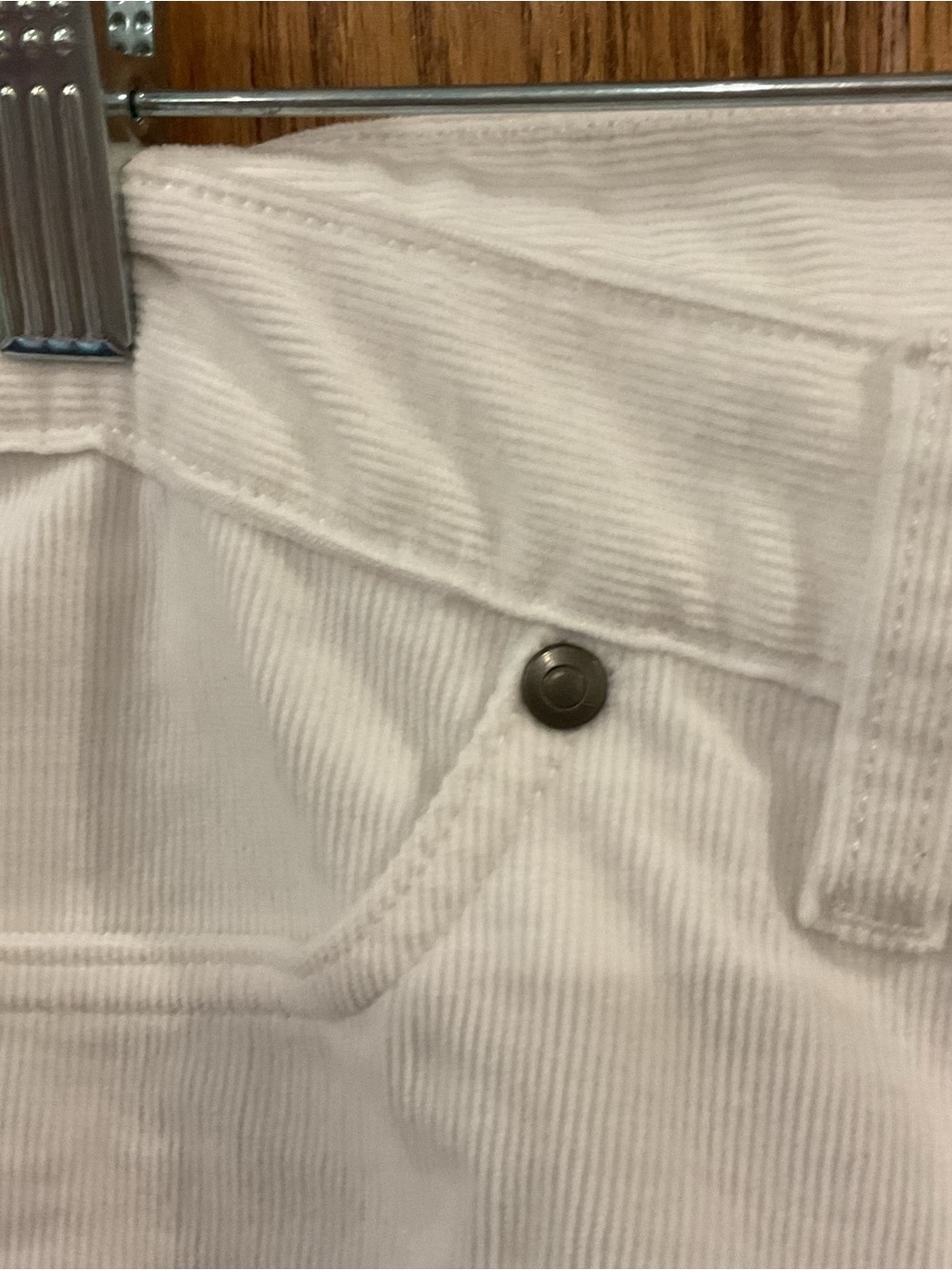 Carve Designs White Corduroy Bermuda Shorts Organic Cotton Size 10 - Picture 3 of 7